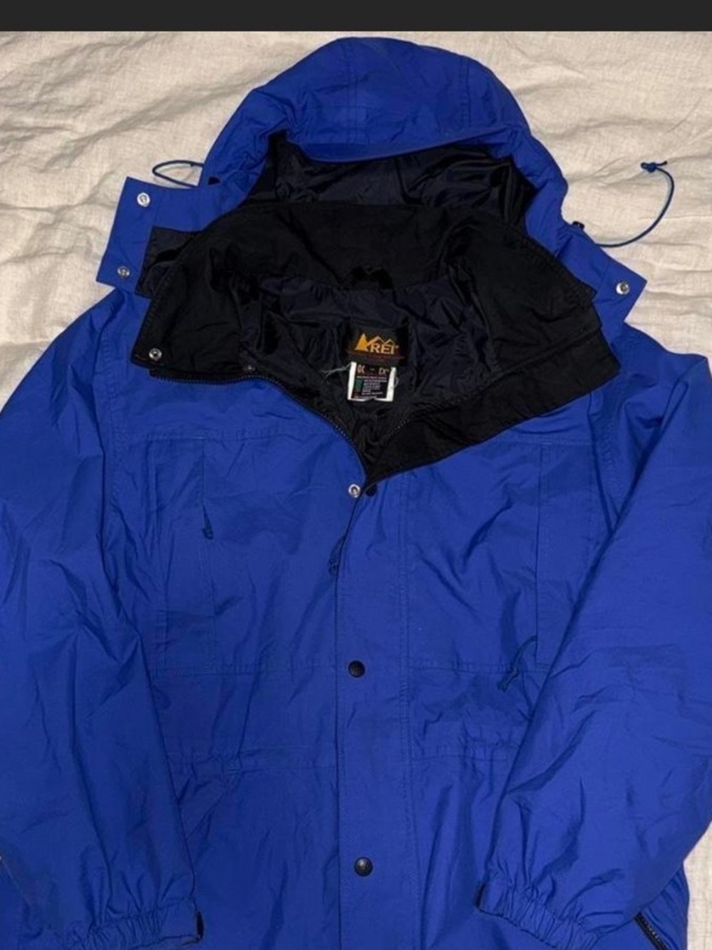 REI Men's Royal Blue Hooded Raincoat